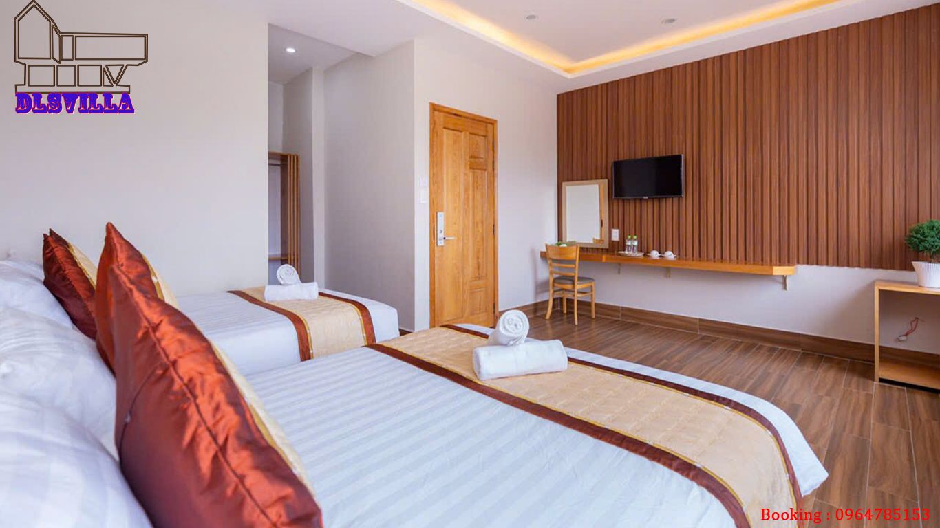 VILLA ĐÀ LẠT DL051-BonJ5, Sân Vườn, Hiện Đại, Ấm Cúng 13 villa da lat dl051 11