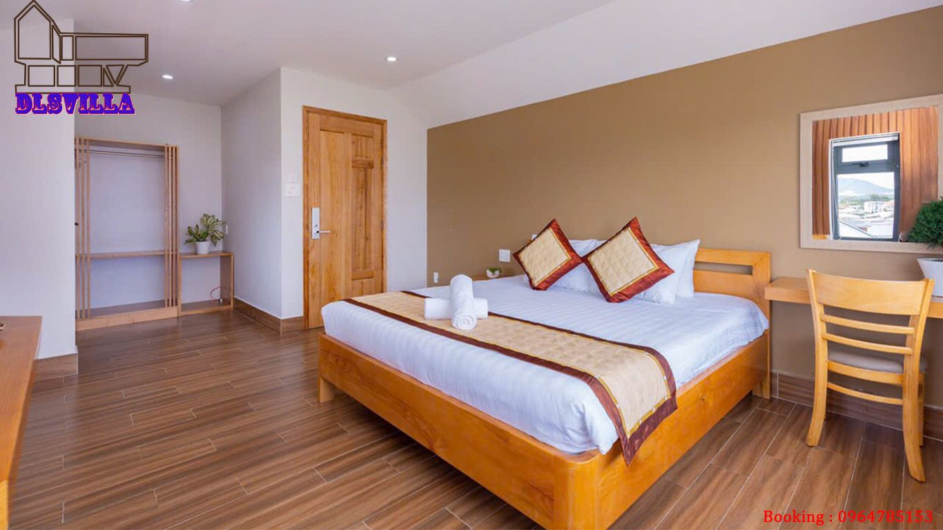 VILLA ĐÀ LẠT DL051-BonJ5, Sân Vườn, Hiện Đại, Ấm Cúng 5 villa da lat dl051 3