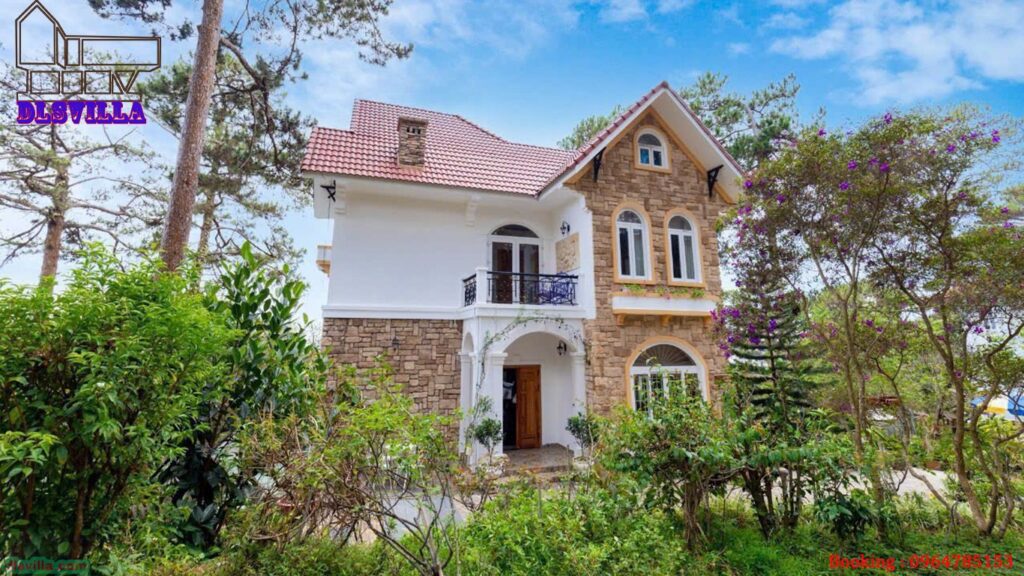 Trải Nghiệm Đẳng Cấp Tại Villa Đà Lạt DL113 Với View Rừng Thông Tuyệt Đẹp Ngay Trung Tâm Thành Phố 🌲🏡✨ 36 villa da lat dl113 1